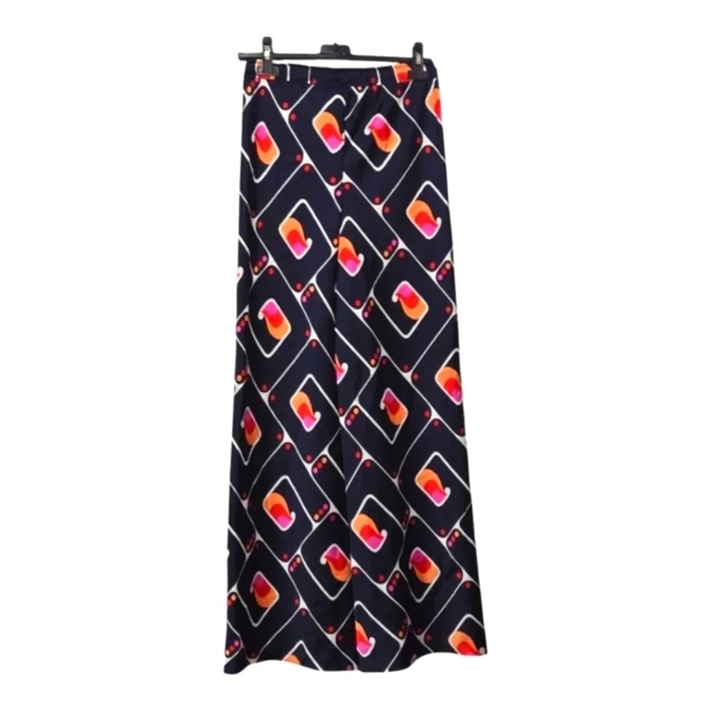 Zara Geometric Print Wide Leg Satin Pants - Picture 3 of 8